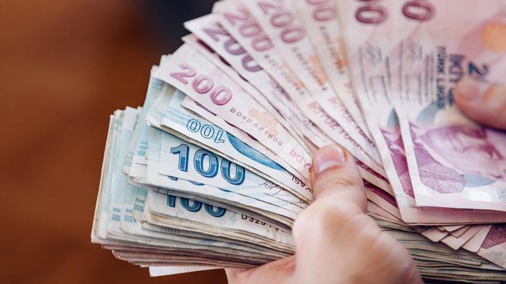 ihtiyac-kredilerine-faiz-ayari-bankalarda-oranlar-revize-edildi-iste-100-bin-tllik-kredinin-maliyeti-DMUr9iVD.jpg