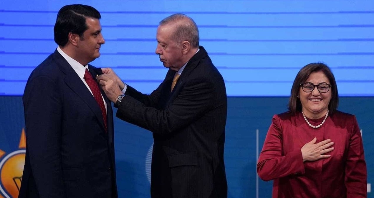 CHP’den AKP’ye geçen başkanın gizli hesabı ortaya çıktı!