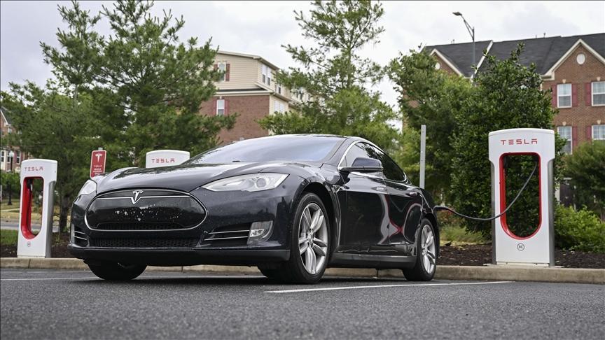 Tesla’nın otomobil teslimatları arttı