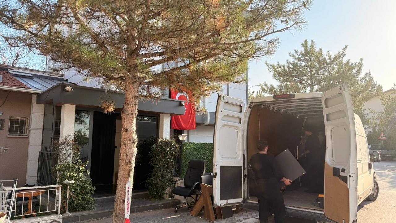 Kemal Kılıçdaroğlu ofisini boşalttı