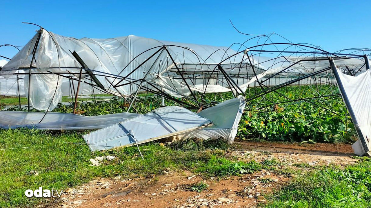 Antalya’da hortum nedeniyle seralar hasar gördü