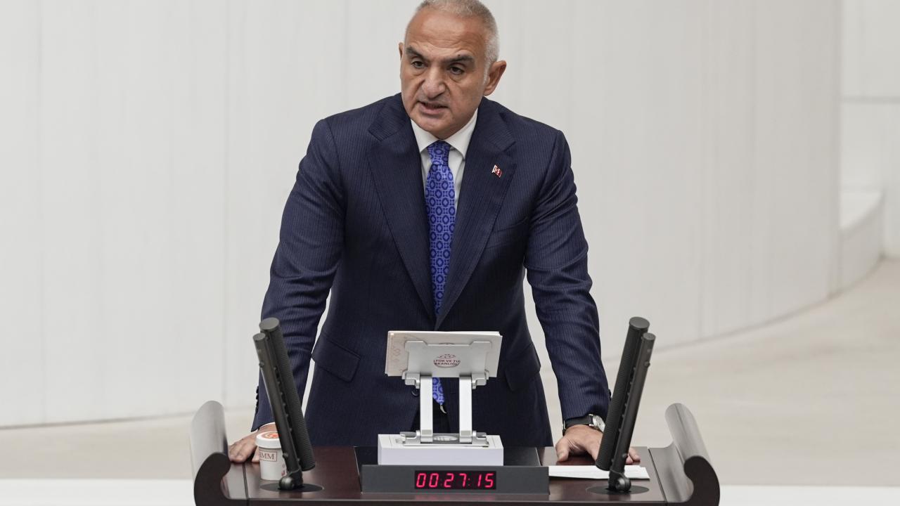 Bakan Ersoy: 64 milyar dolarlık 2025 sonu hedefimizi yakalayacağız