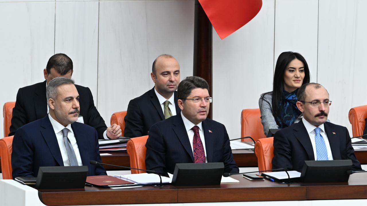 Bakan Tunç’tan uluslararası endekslere zehir zemberek sözler