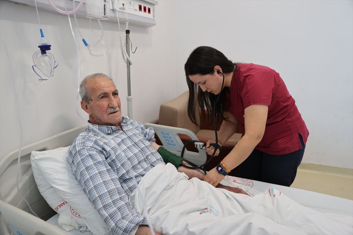“Akıllı Sarmal Tel Tedavisi ile Oksijen Cihazından Kurtulan Hastalar”