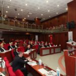 Izmitte chpde baskanvekili krizi meclis uyeleri toplantiyi terk etti sadyzkKW